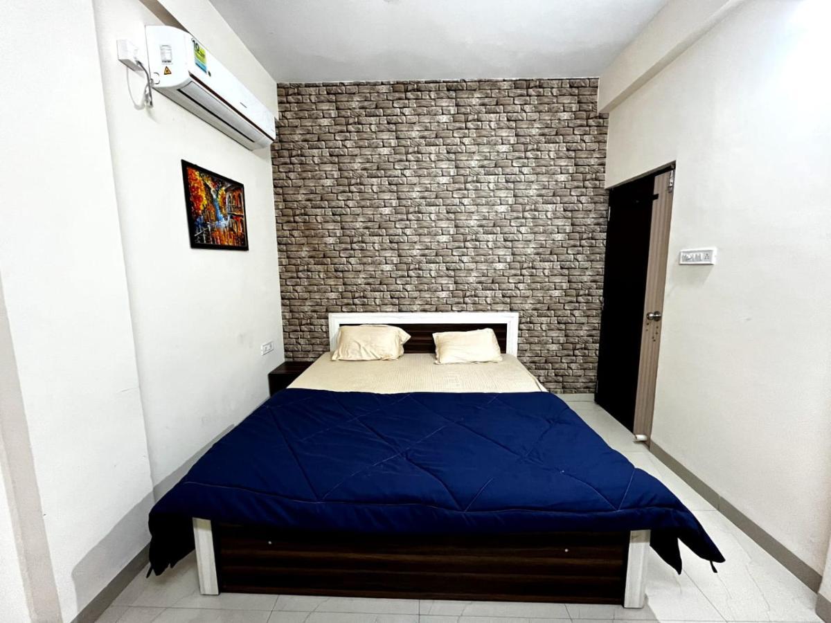 Staeg Heart Of City 2Bhk - 201 インドール エクステリア 写真